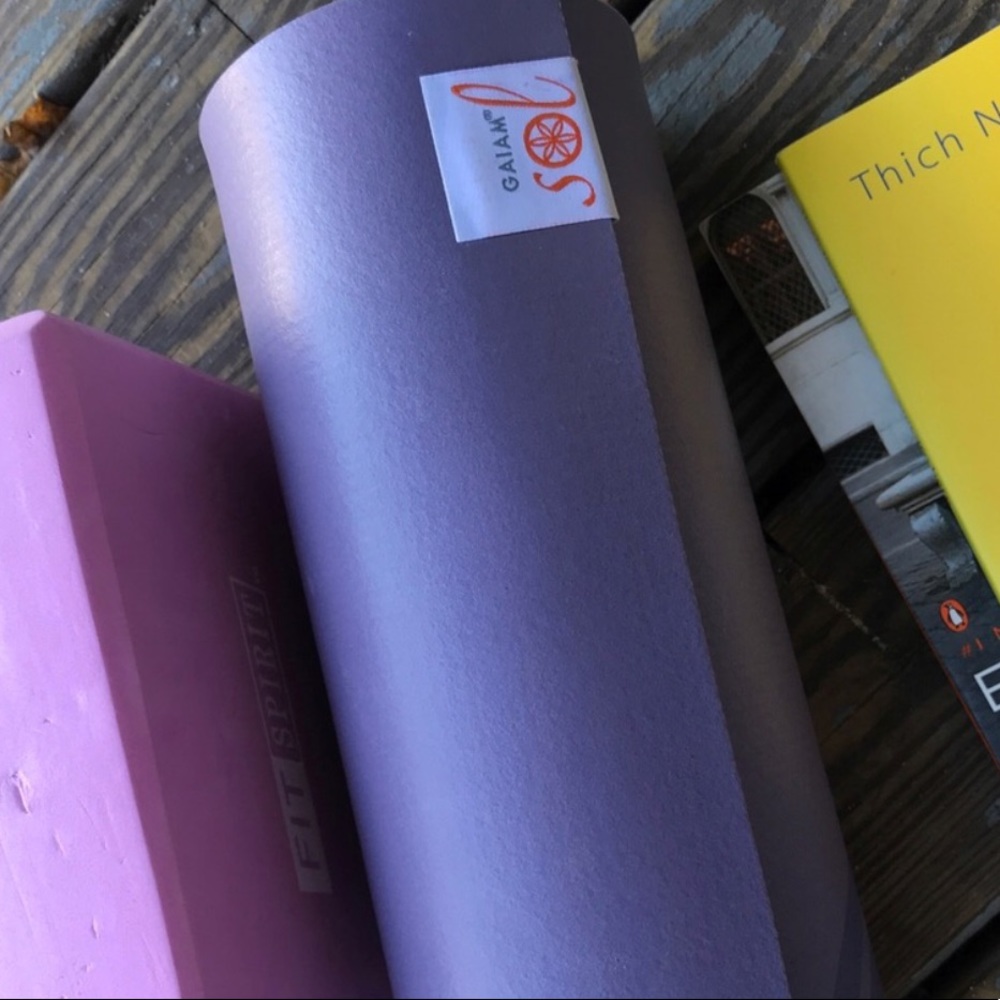 NEW YEAR gaiam Sol yoga mat